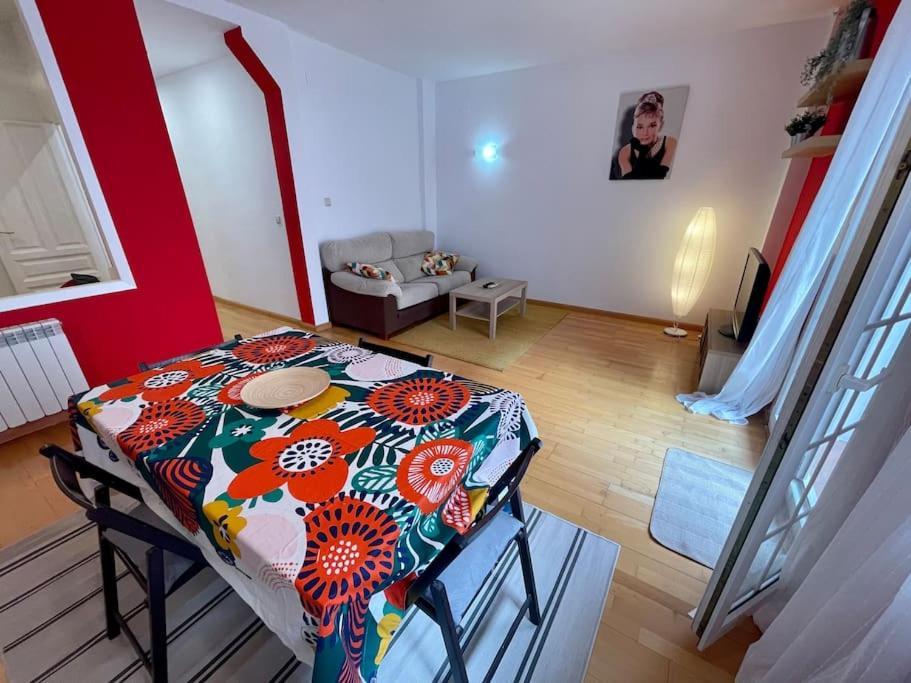 Acogedor Apartamento En Сарагоса Экстерьер фото